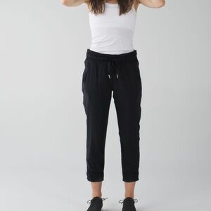 Lululemon Tearaway Pant Black Trackpant 10 Jogger